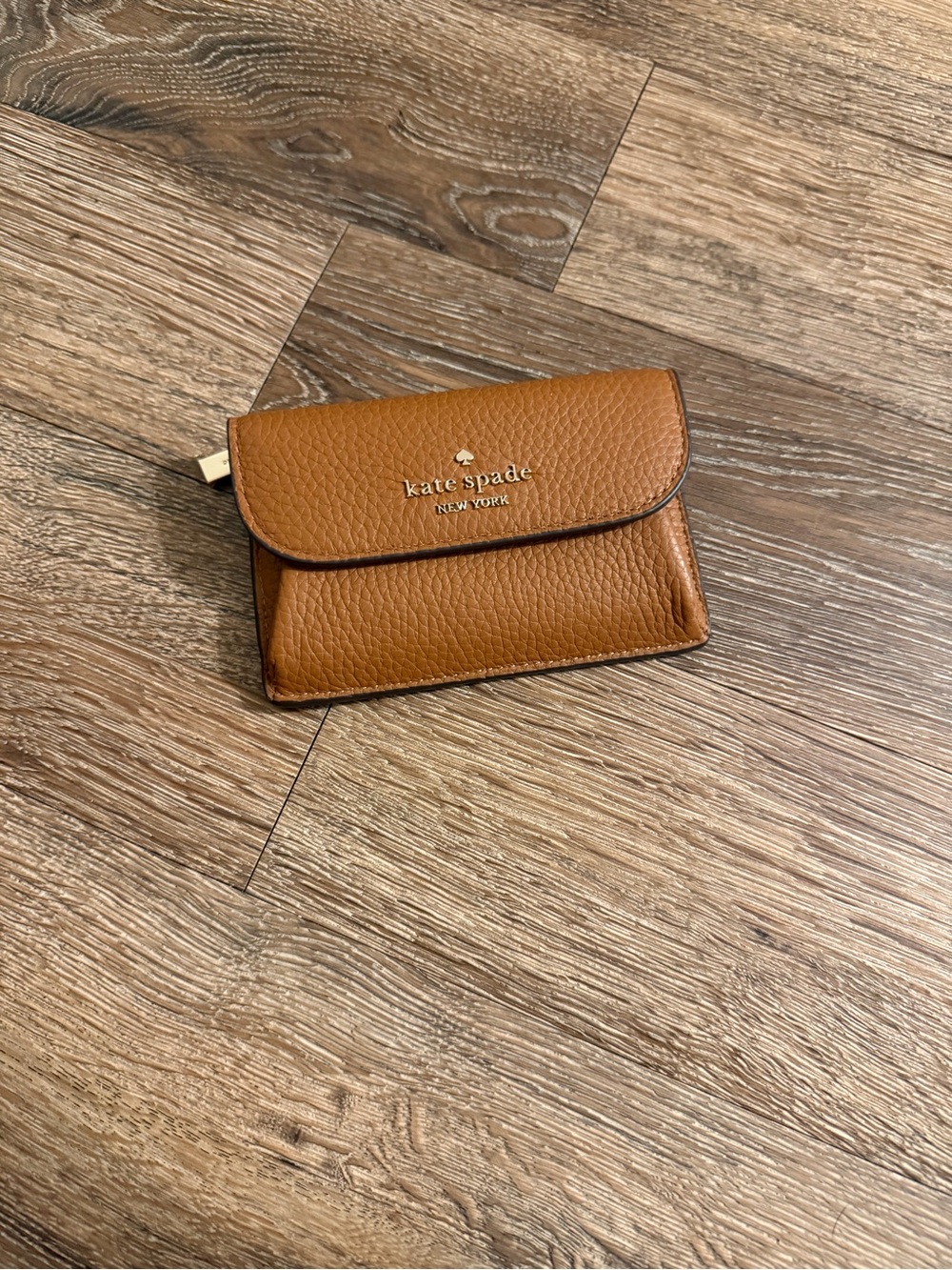 kate spade Tan Pebbled Leather Small Wallet with Gold Logo